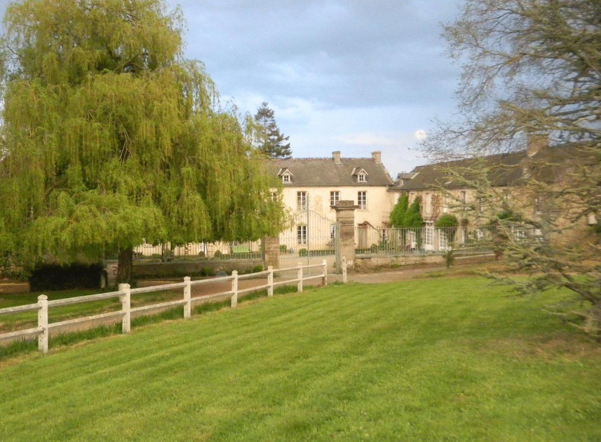 Chambres D'Hotes Manoir Du Chene Nonant 외부 사진