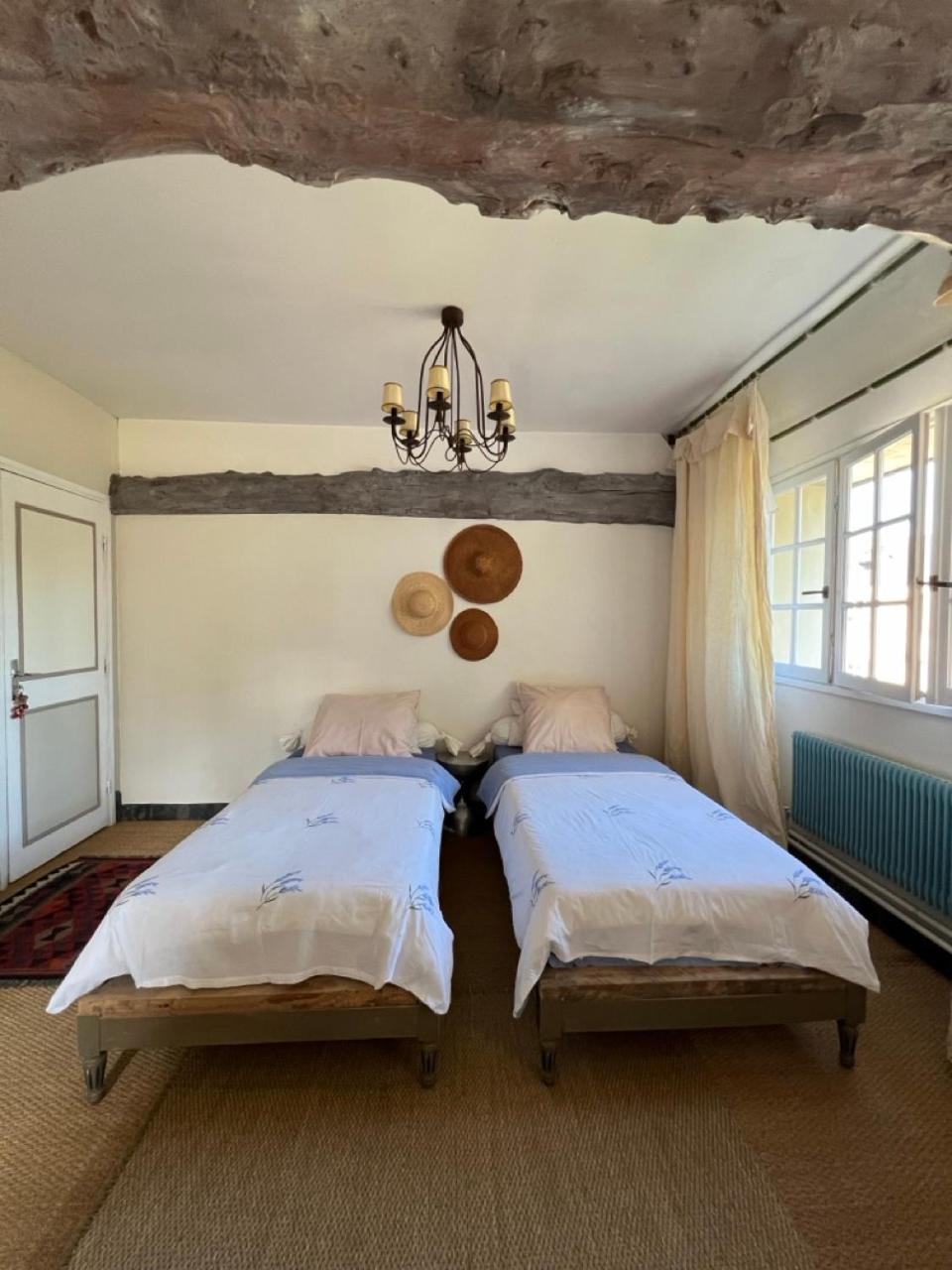 Chambres D'Hotes Manoir Du Chene Nonant 외부 사진